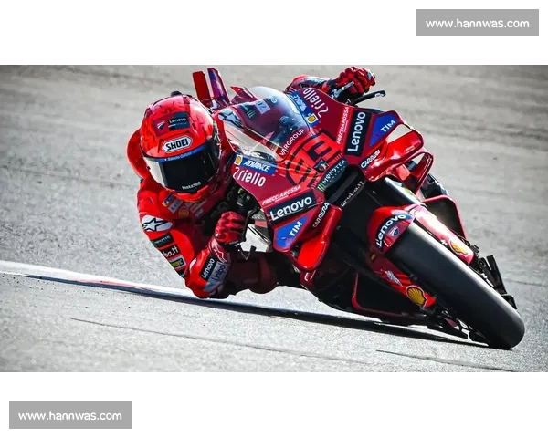 心路历程：年轻车手的压力与梦想，赛道之外的挣扎